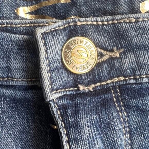 Seven7 Medium Wash Blue Denim Raw Hem Boyfriend Relaxed Jean Shorts Sz 12 - Picture 4 of 10